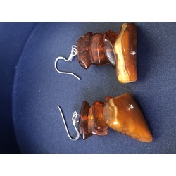Natural amber earrings. Vintage amber. Silver clasp.