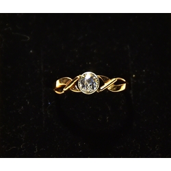 Gold ring with diamond