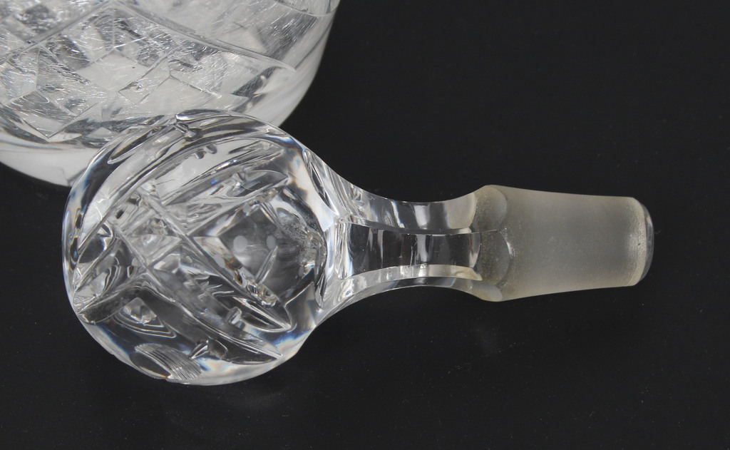 Crystal decanter with silver finish