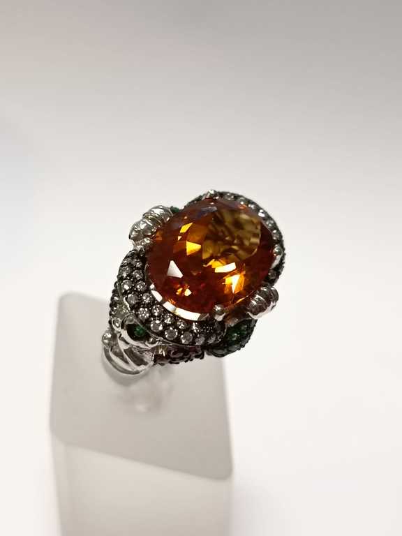 Gold ring with diamonds, rubies, sapphires, tsavotites and citrine