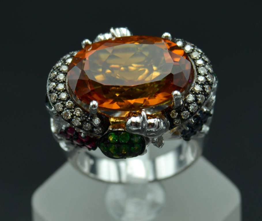 Gold ring with diamonds, rubies, sapphires, tsavotites and citrine