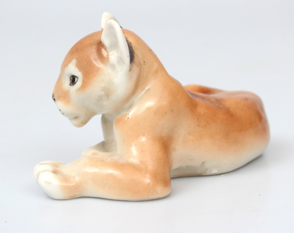 Porcelain figurine ''Sleeping lion''
