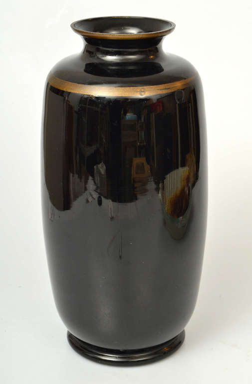 Art-deco style vase