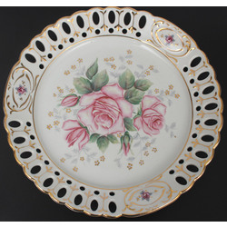 Porcelain plate 