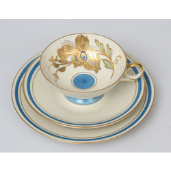 Porcelain cup with saucer