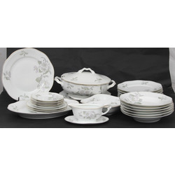 Incomplete porcelain lunch set for 12 persons