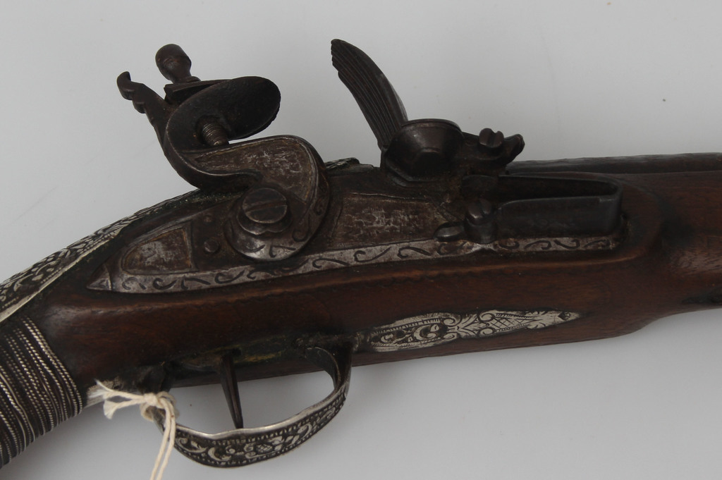 Musket with accessories