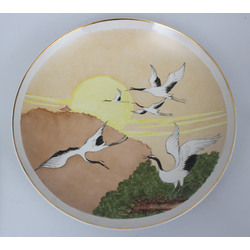 Apgleznots porcelāna  šķīvis 