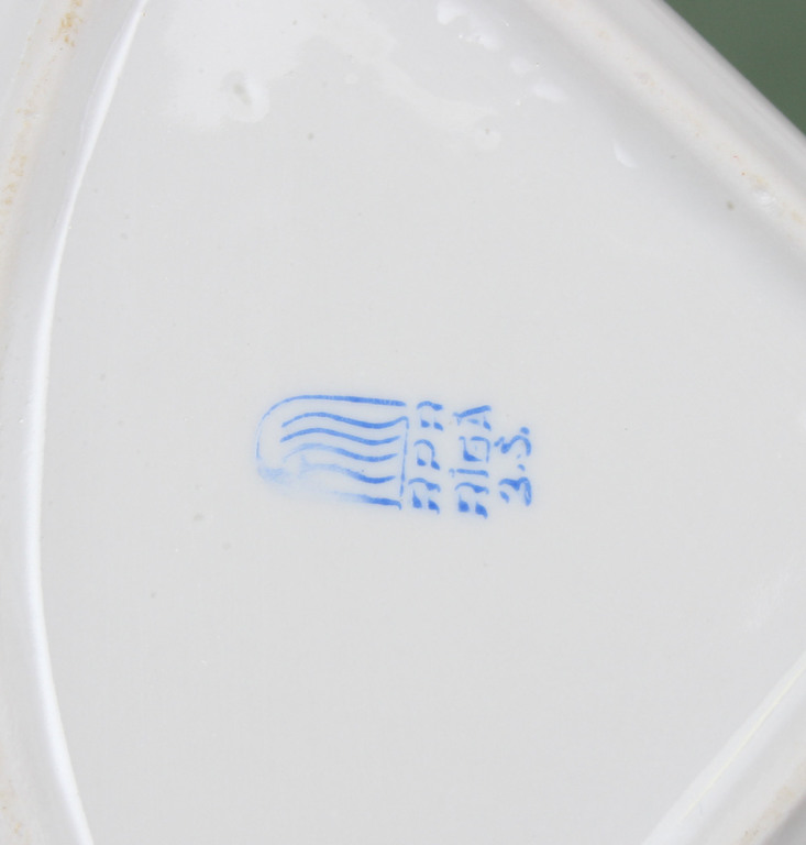 Набор фарфоровой сервировочной посуды (1+4 шт)