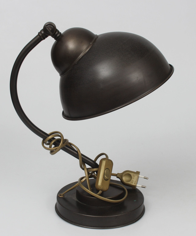 Brass Art Nouveau table lamp