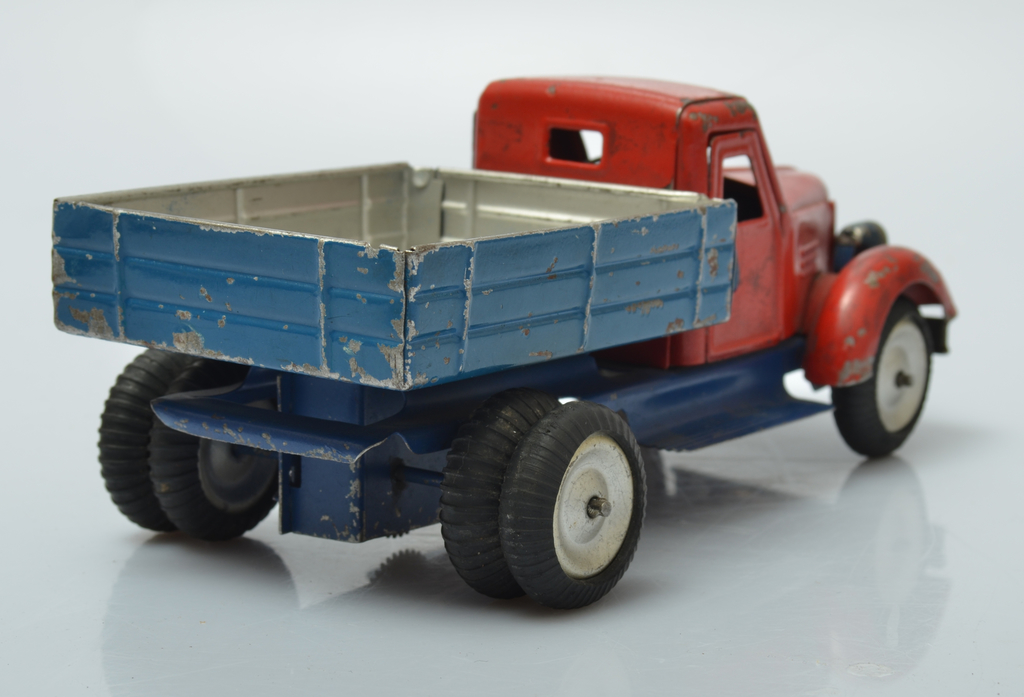 Vintage rotaļu kravas mašīna