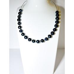 Black Tahitian pearl necklace with silver elements and clasp. Pearl size 9-10mm