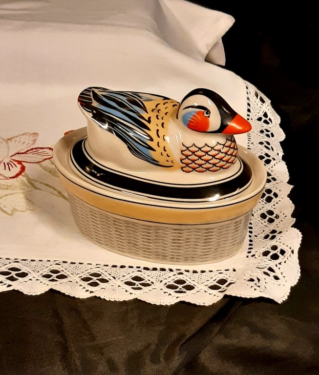 Serving dish, Duck, hand drawing, Germany ? Russia?