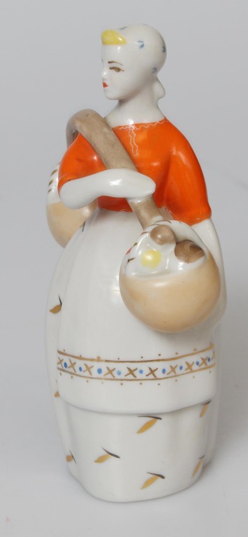 Porcelain figurine 