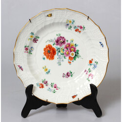 Meissen porcelain plate with a floral motif