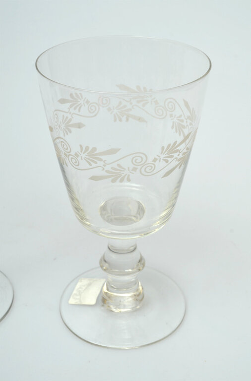 Стеклянные стаканы (2 шт.)