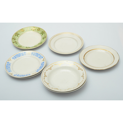 A selection of Riga porcelain plates (7 pcs.)