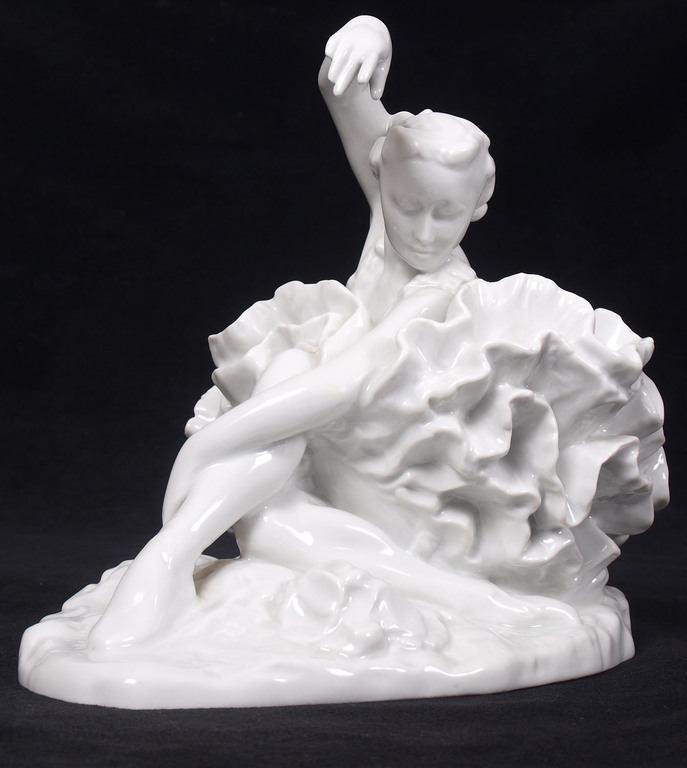 Porcelain figure