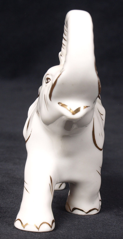 Porcelain elephant set