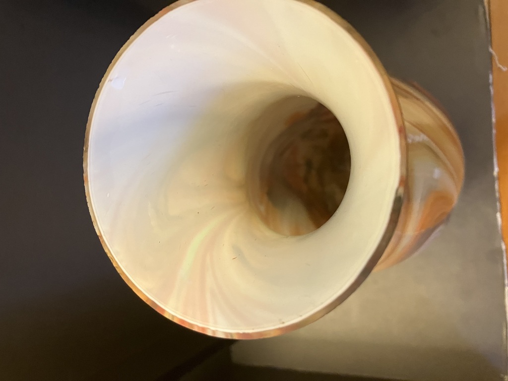 трехъярусная ваза из разноцветного стекла Гризинькалнс (общий)