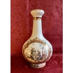 Kaiser vase. Hand painted in oriental style. Germany, last century. 28 cm
