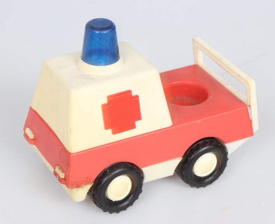 Plastmasas rotaļu ātrās palīdzības auto