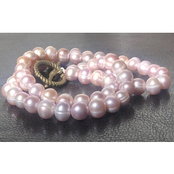 Lavender freshwater pearl necklace