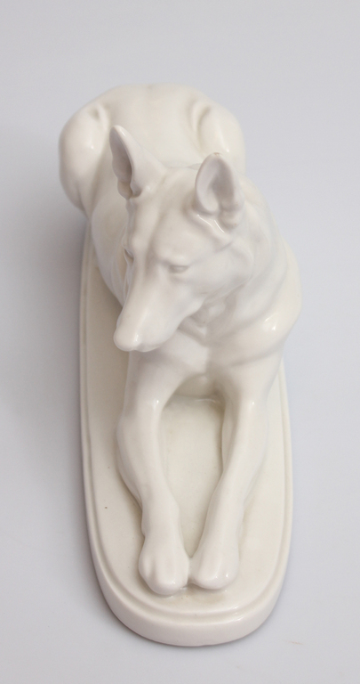 Porcelāna figūra ''Suns''