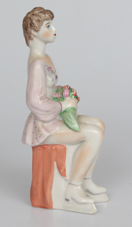 Porcelain figure 