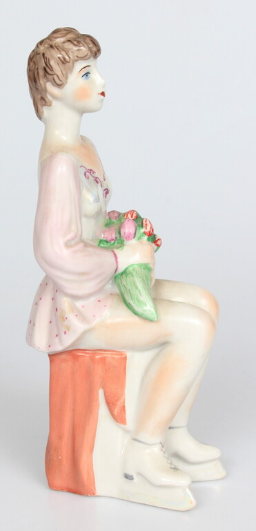 Porcelain figure 