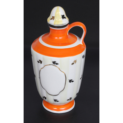 Porcelain carafe 