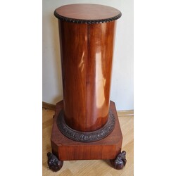 Chippendale Flower Pedestal