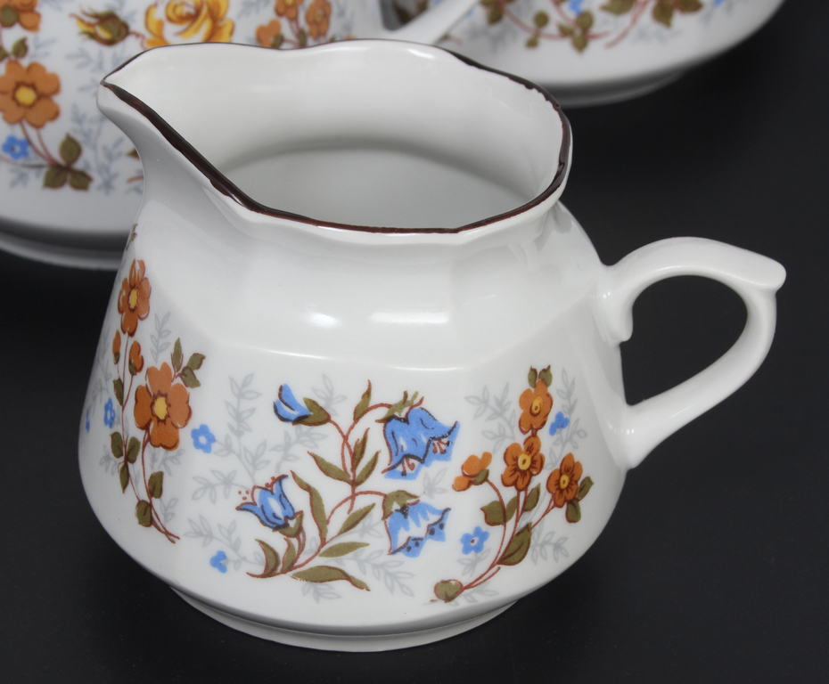 Porcelain tea and coffee set for 6 persons in original packaging