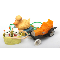 Various toys (3 pcs.)