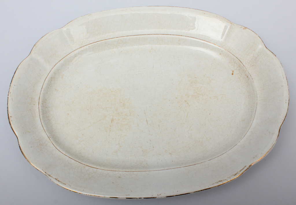 Serving plate