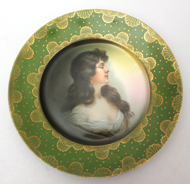 Rosenthal porcelain plates with portrait of a lady. 2 pcs.