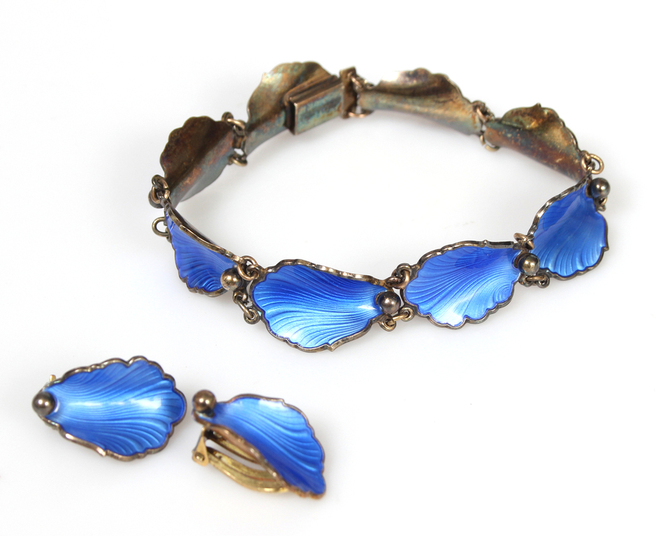 Silver bracelet with earrings with blue enamel
