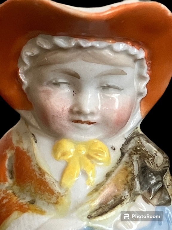 reta izpildījuma porcelāna kanniņa Annele ar grozņu Vācija