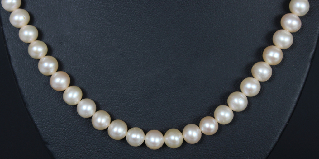 Japanese natural pink pearl necklace