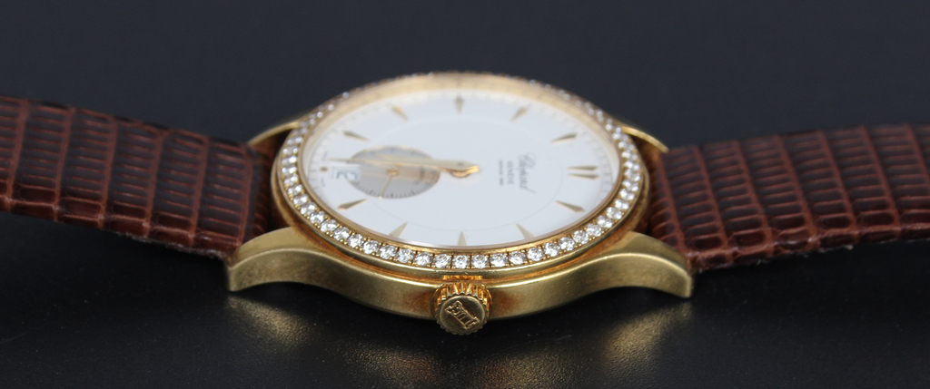 170-026384-1, Chopard gold watch with leather strap and diamonds