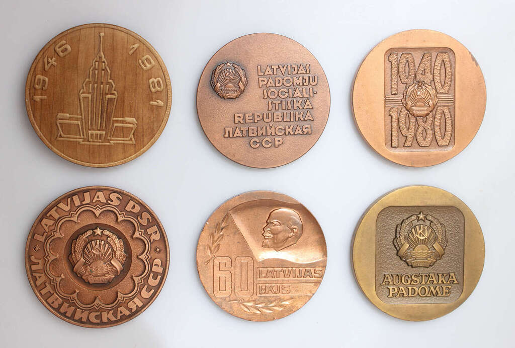 6 настольных медалей ЛССР