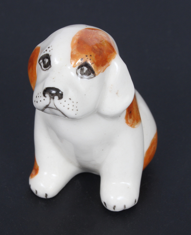 Porcelāna figūriņa ''Suns'' 