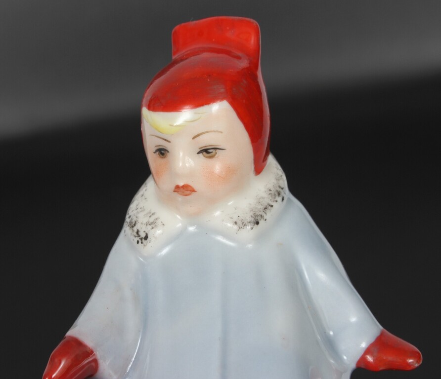 Porcelain figure 