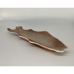 A fish dish. Korosten Porcelain Factory (Ukraine) 1950s.