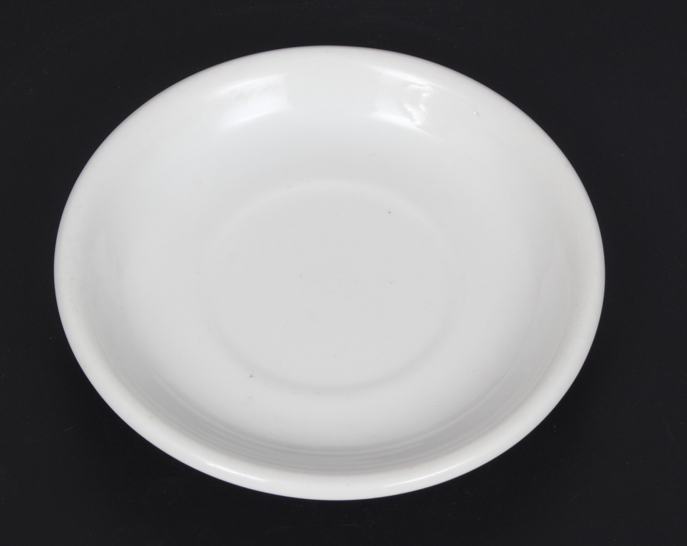 Porcelain plate with German army symbols