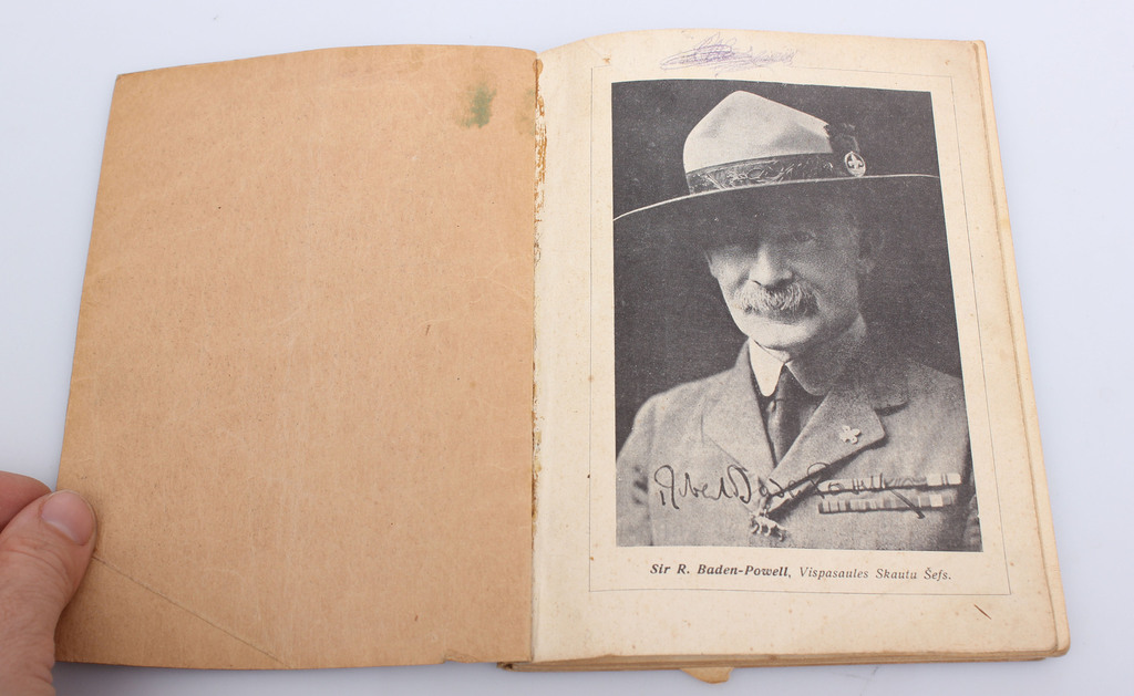  Roberts Baden-Powells, Skaut-masters(rokasgrāmata skautu vadītājiem skautisma audzināšanas teorijā)