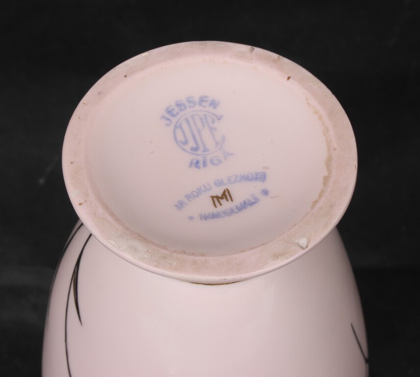 Jessen porcelain vase