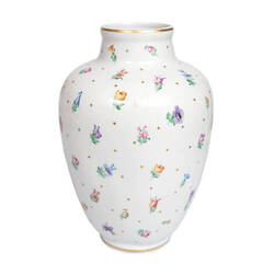 Painted porcelain vase