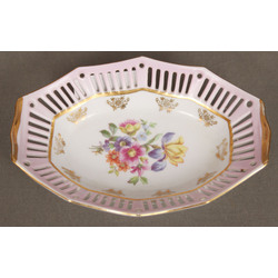 Porcelain serving dish in oblong shape (small)