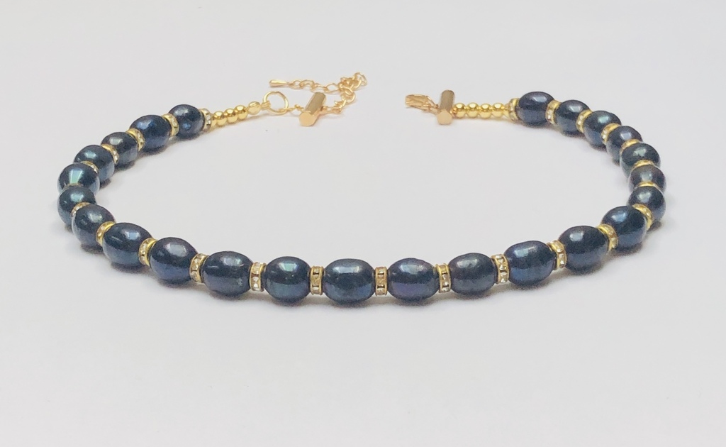 Ожерелье из синего пресноводного жемчуга